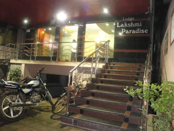 Oyo Hotel Lakshmi Paradise Visakhapatnam Dış mekan fotoğraf