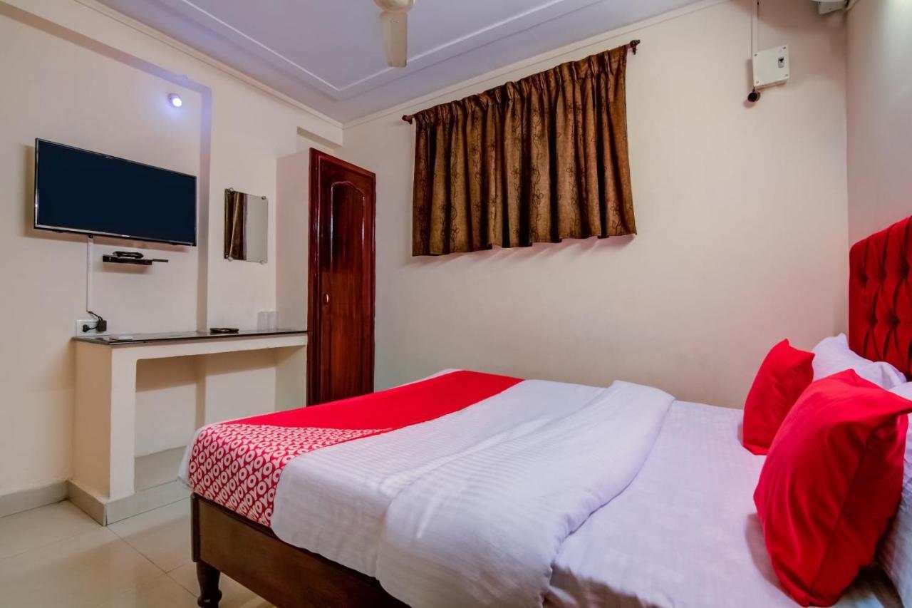 Oyo Hotel Lakshmi Paradise Visakhapatnam Dış mekan fotoğraf