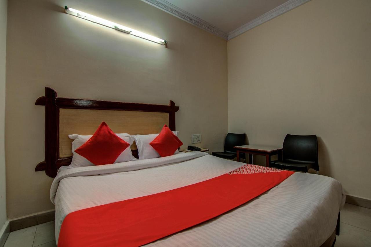Oyo Hotel Lakshmi Paradise Visakhapatnam Dış mekan fotoğraf