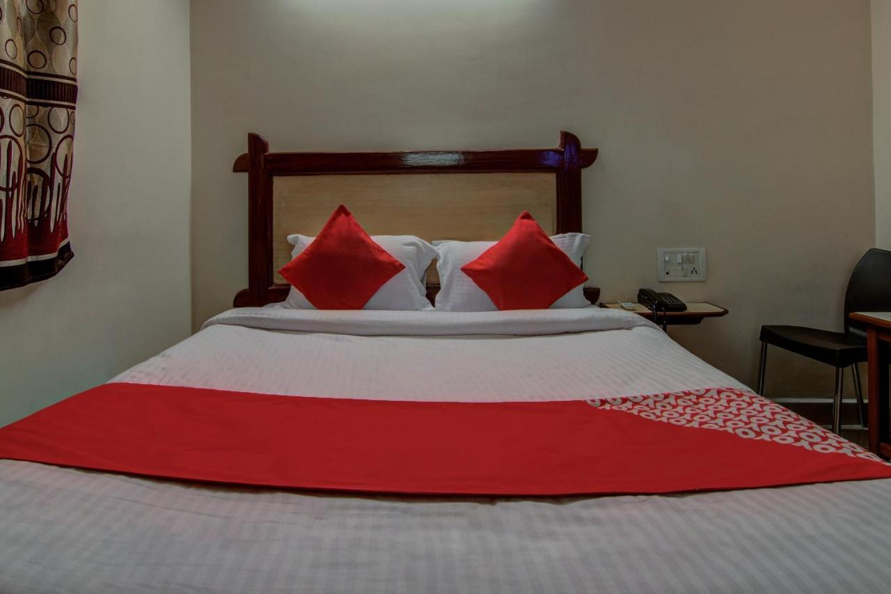 Oyo Hotel Lakshmi Paradise Visakhapatnam Dış mekan fotoğraf